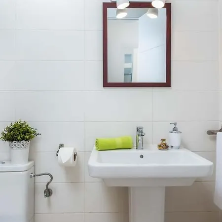 Playa De Fanabe Sleeps 8 Pool Air Con Wifi Vila