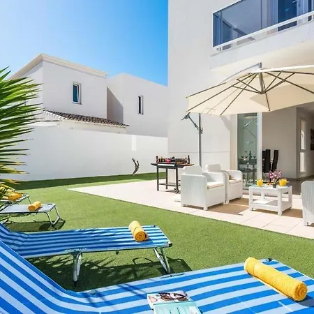 Playa De Fanabe Sleeps 8 Pool Air Con Wifi Villa *